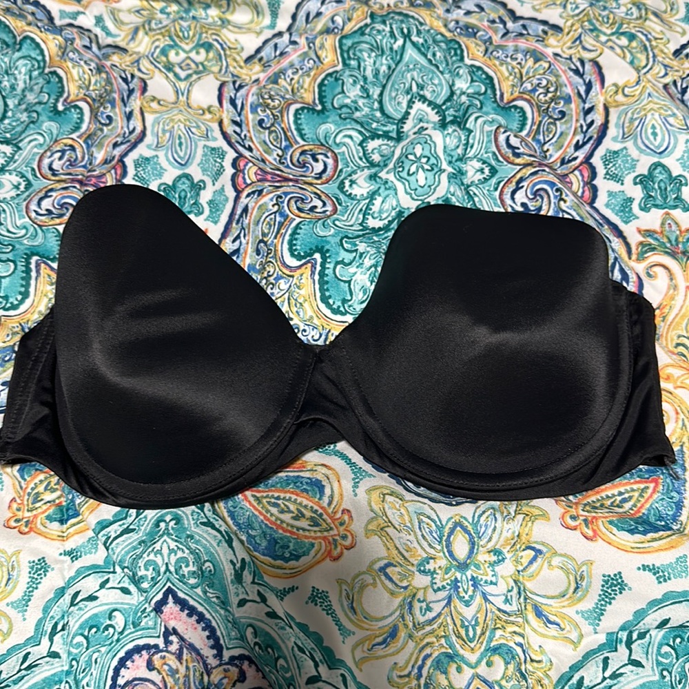 Maiden-form black bra size 38C
